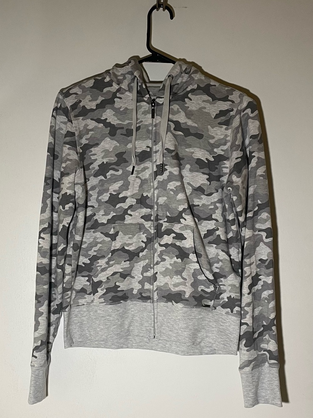 #89 Eddie Bauer Women's Gray/White Camo Fleece Full Zip Hooded Hoodie Sz S